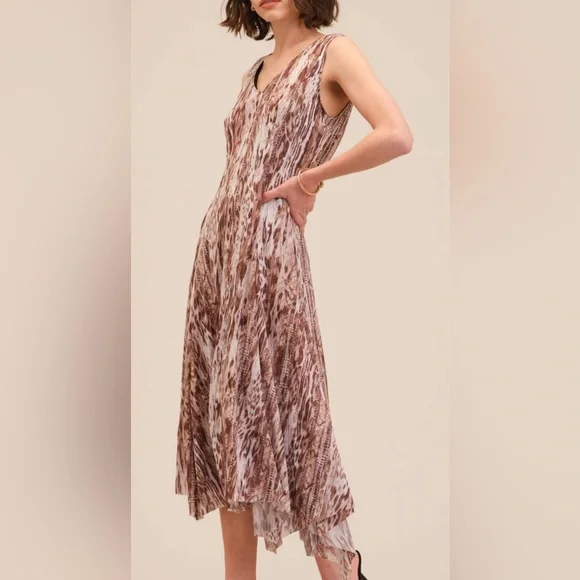 T Tahari | Dresses | T Tahari Asymmetrical Flare Tank Dress | Poshmark